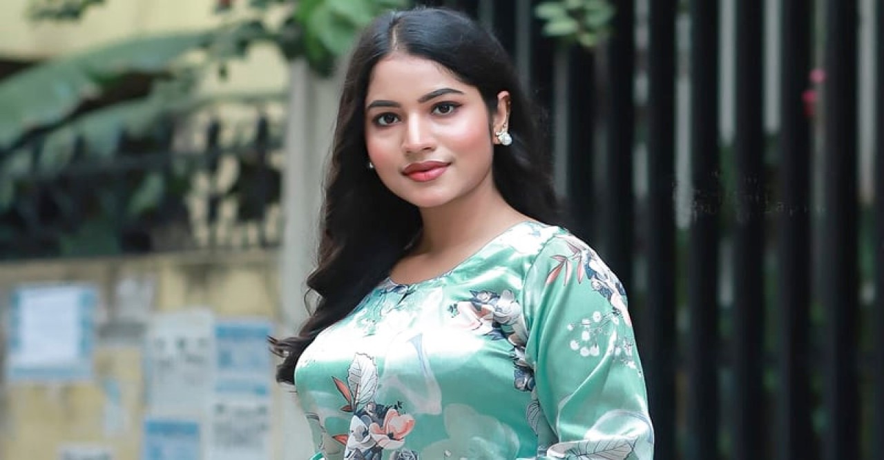 পর্দার বাইরে ভাঙা হৃদয়ের গল্প শেয়ার করলেন অভিনেত্রী মিহি আহসান