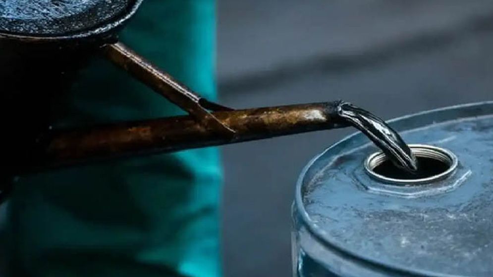 ফার্নেস তেলের দাম লিটারে ২৪.৫৯ টাকা বৃদ্ধি, নতুন দর কার্যকর আজ রাতেই