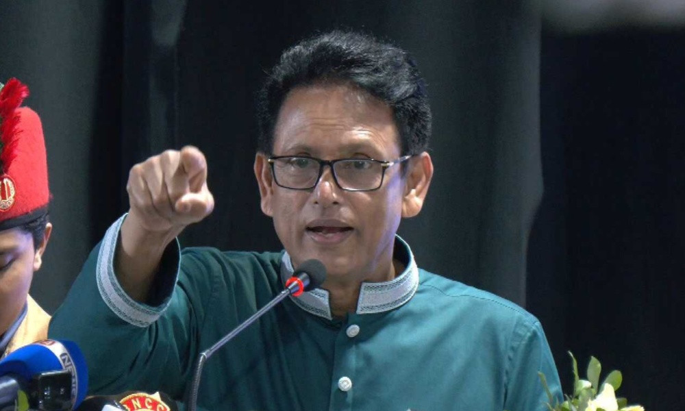 ম্যাচ শেষে দর্শকের সঙ্গে বাকবিতণ্ডায় জড়ালেন নেইমার