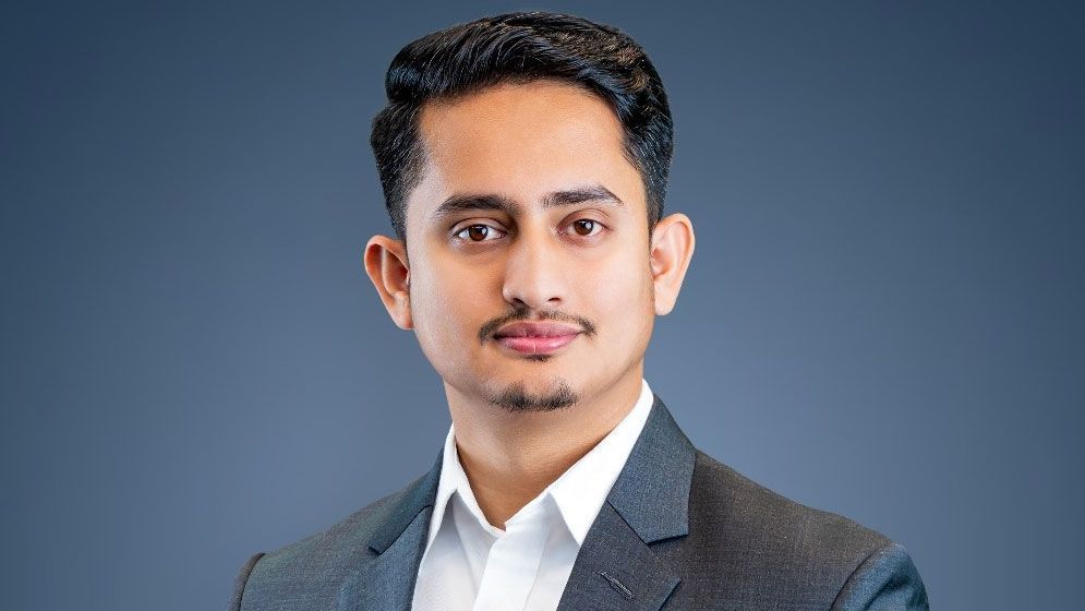 জ্বালানির দাম বাড়ানোয় সরকারের সমালোচনায় সারজিস আলম, বললেন ‘সিন্ডিকেটের কাছে নতি স্বীকার’