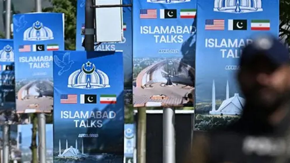 ইরানি কার্গো জাহাজ আটকে উত্তেজনা বাড়ার শঙ্কা, আলোচনায় অনিশ্চয়তার সতর্কবার্তা