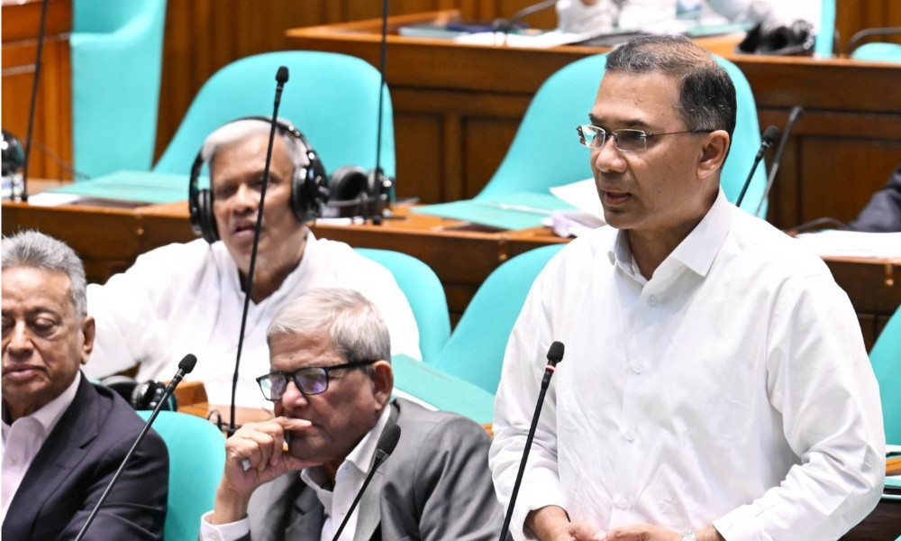 জ্বালানি সংকটে সমাধান খুঁজতে ১০ সদস্যের যৌথ কমিটির প্রস্তাব প্রধানমন্ত্রীর