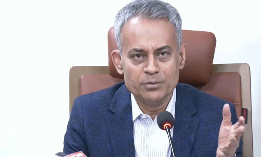 ডিজেলচালিত বাসেই বাড়বে ভাড়া, গ্যাসচালিত পরিবহনে নয়: পরিবহনমন্ত্রী