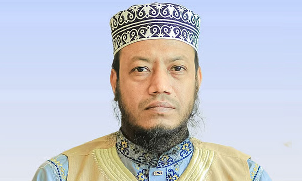 মানহানি মামলায় আগাম জামিন চাইলেন মুফতি আমির হামজা, আজ হাইকোর্টে শুনানি