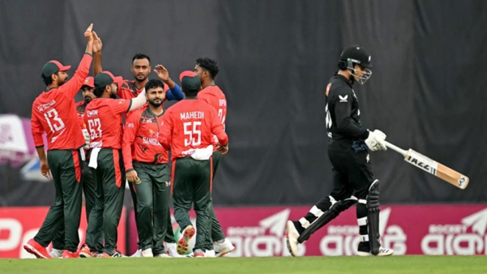 বৃষ্টি বিঘ্নিত ম্যাচে হার, সিরিজ ড্র করল বাংলাদেশ জাতীয় ক্রিকেট দল
