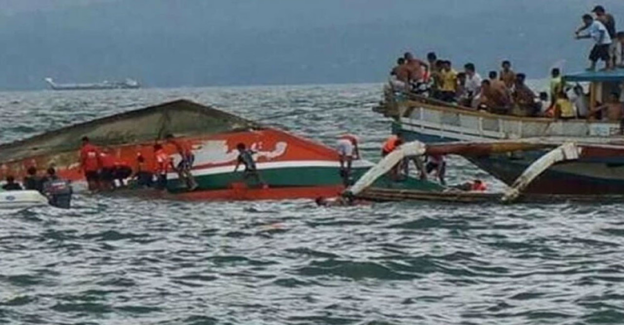 নাইজেরিয়ায় ভয়াবহ নৌকাডুবি, নিহত অন্তত ৬০