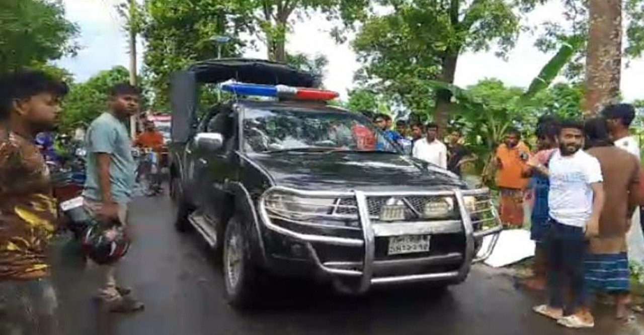 নাটোরে মোটরসাইকেল দুর্ঘটনায় যুবক নিহত