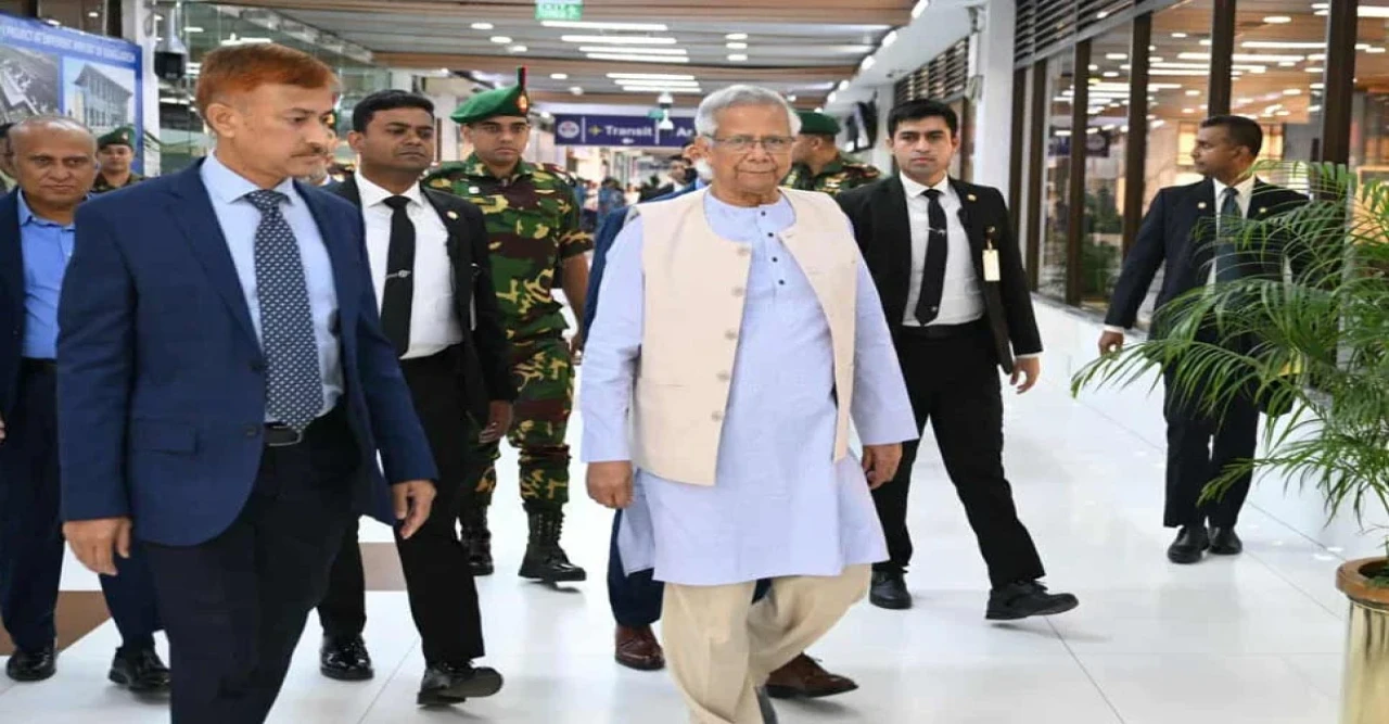 ওয়ার্ল্ড ফুড ফোরামে যোগ দিতে রোমের উদ্দেশে ঢাকা ত্যাগ করেছেন অধ্যাপক ড. মুহাম্মদ ইউনূস
