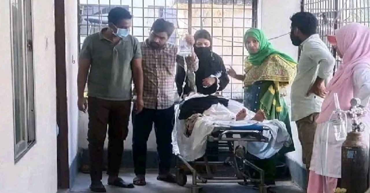 সিজার চলাকালে সরিষাবাড়ী উপজেলা স্বাস্থ্য কমপ্লেক্সে আগুন, অল্পের জন্য রক্ষা মা-শিশু