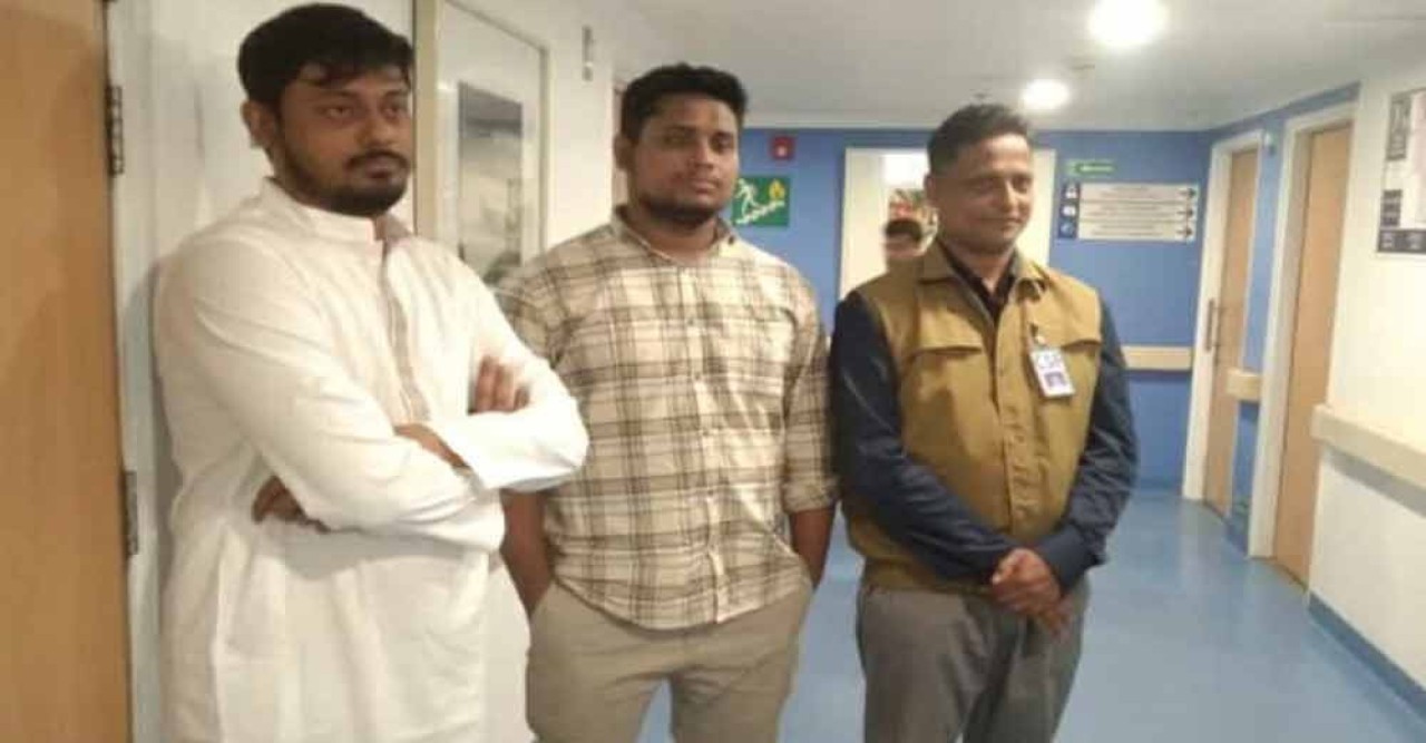 এভারকেয়ার হাসপাতালে খালেদা জিয়ার খোঁজ নিলো এনসিপি নেতারা