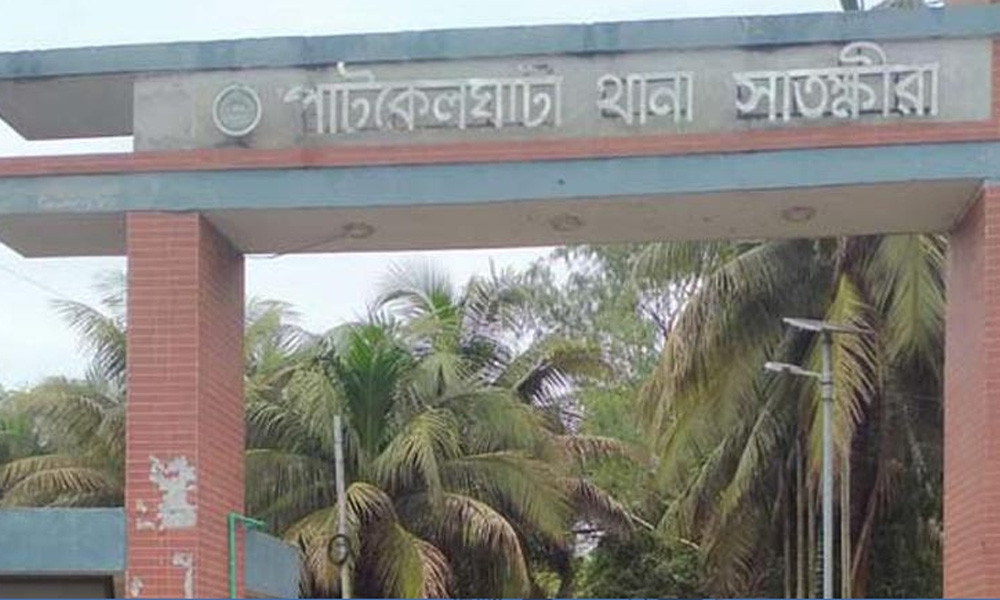 তালায় খাবারে চেতনানাশক মিশিয়ে দুর্ধর্ষ চুরি