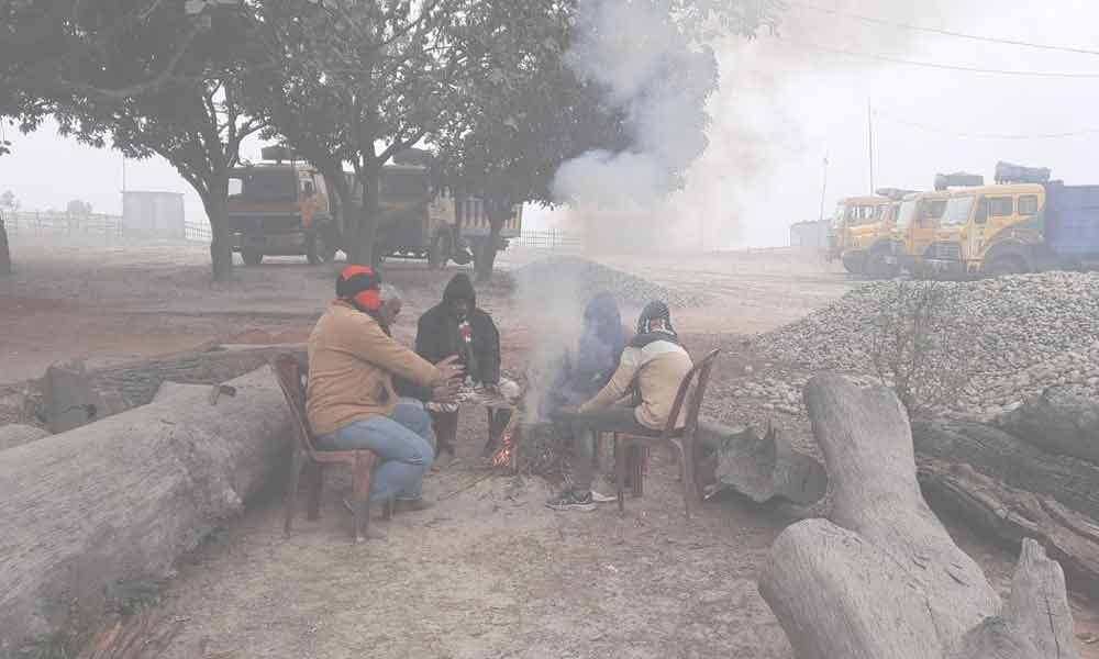 আগামী ২৪ ঘণ্টায় তাপমাত্রা অপরিবর্তিত থাকতে পারে, মাঝারি কুয়াশার শঙ্কা