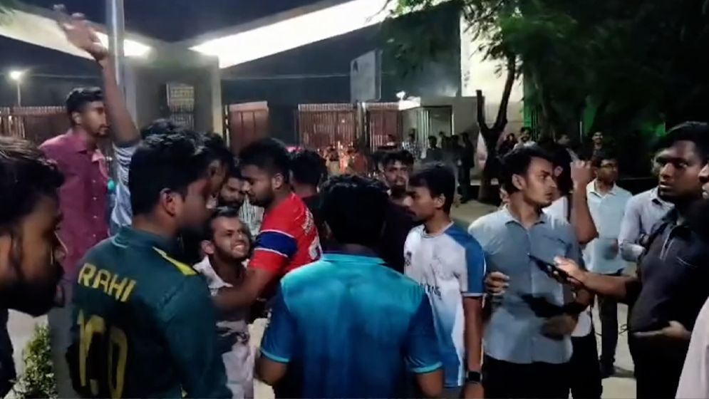 বেরোবিতে ১৪৪ ধারা জারির আবেদন, সংঘর্ষের পর উত্তেজনা অব্যাহত