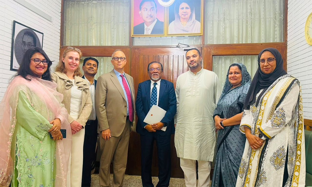 বিএনপির সঙ্গে আইআরআই প্রতিনিধিদলের বৈঠক, গণতান্ত্রিক অগ্রযাত্রা নিয়ে আলোচনা