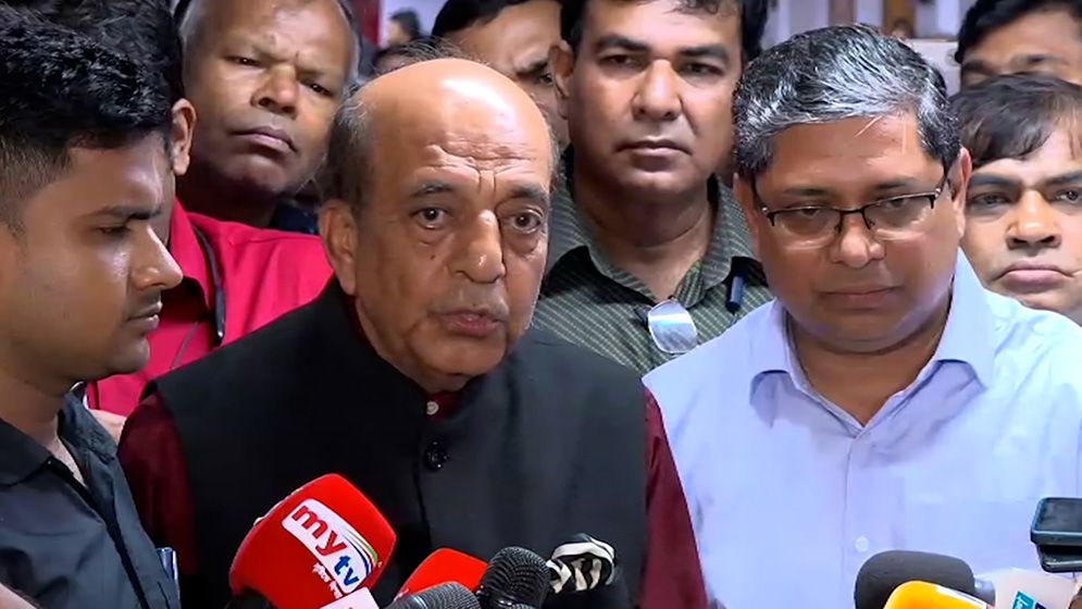 বাংলাদেশ-ভারত সম্পর্ক অতীতে আটকে থাকার সুযোগ নেই: ভারতীয় হাইকমিশনার