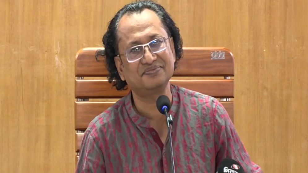 রাড্ডা ভাঙচুরে বিএনপির কেউ জড়িত থাকলে আইনের আওতায় আসবে: তথ্য উপদেষ্টা