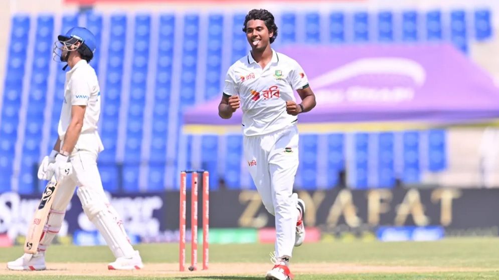 হাসান মাহমুদের হ্যাটট্রিক, আফগানিস্তানের বিপক্ষে ১৫০ রানে এগিয়ে বাংলাদেশ