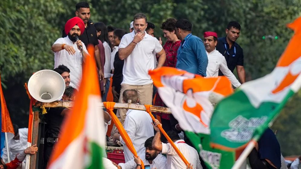 রাহুল গান্ধীদের আবেদনে ১৪ ত্রুটি, আজ শুনানি হচ্ছে না সুপ্রিম কোর্টে