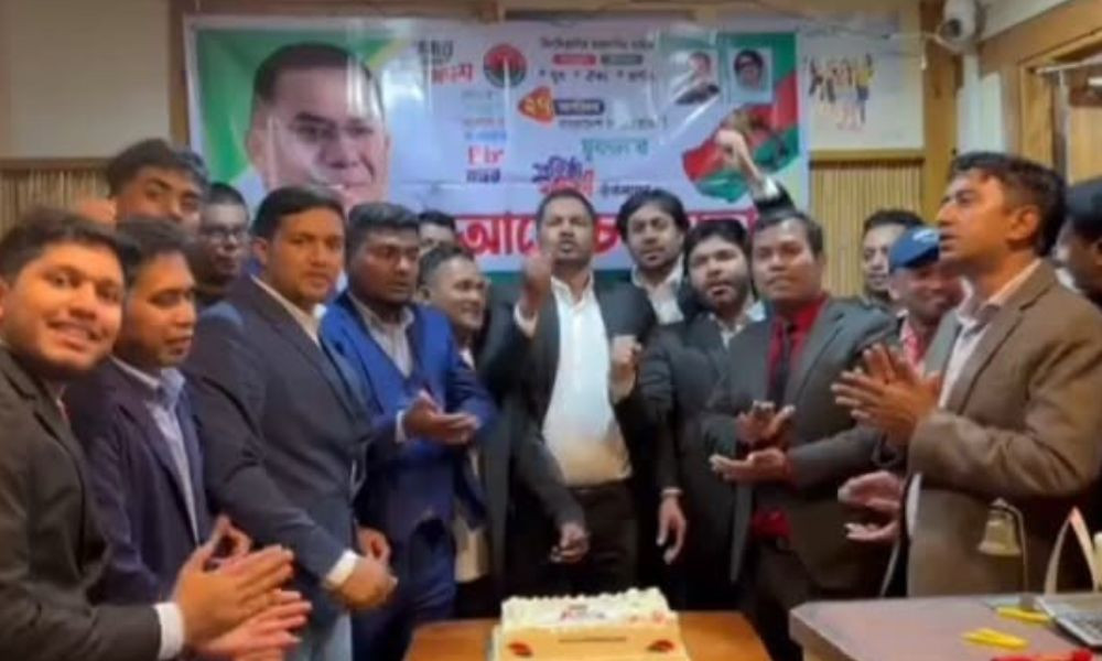 জাপানে যুবদলের ৪৮তম প্রতিষ্ঠাবার্ষিকী উদ্‌যাপন, কেক কাটা ও দোয়া মাহফিল
