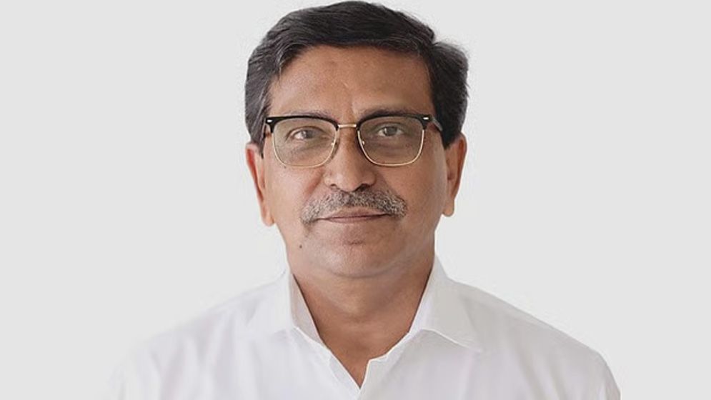 মানবতাবিরোধী অপরাধে হানিফের মৃত্যুদণ্ড, অন্য তিন আসামির আমৃত্যু কারাদণ্ড