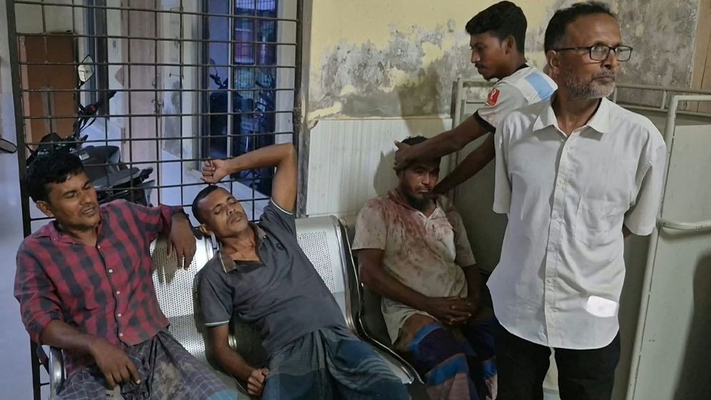 ঝিনাইদহে সারের কার্ড নিয়ে দুই পক্ষের সংঘর্ষ, আহত অন্তত ১২