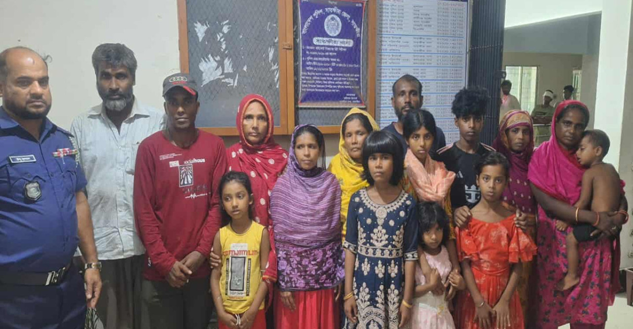 ভারত থেকে ফেরত এলো ১৫ বাংলাদেশি নাগরিক