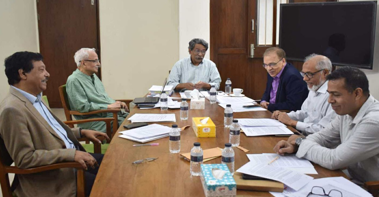 জুলাই সনদ বাস্তবায়ন নিয়ে রাজনৈতিক দলগুলোর সঙ্গে বৈঠকে বসছে জাতীয় ঐকমত্য কমিশন