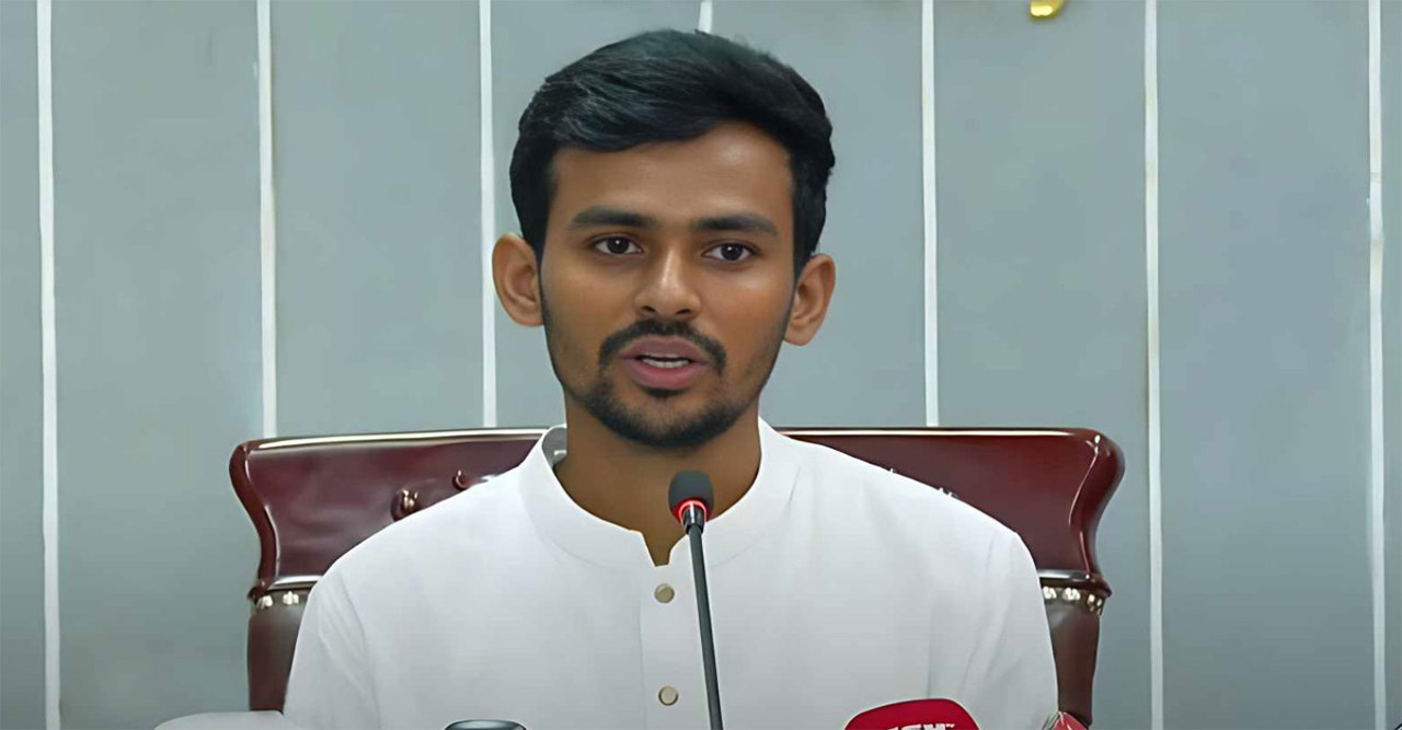 বাবার ভুলের জন্য ক্ষমা চাইলেন উপদেষ্টা আসিফ মাহমুদ