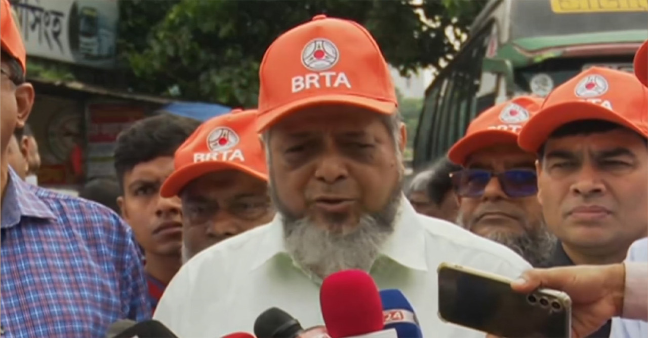 ফিটনেসবিহীন গাড়ি সড়কে রেখে শৃঙ্খলা সম্ভব নয়: বিআরটিএ চেয়ারম্যান