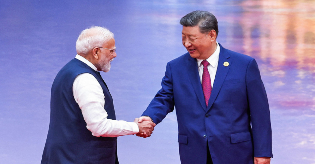 মোদি-শি বৈঠক -প্রতিদ্বন্দ্বী নয়, অংশীদার হতে চায় ভারত-চীন