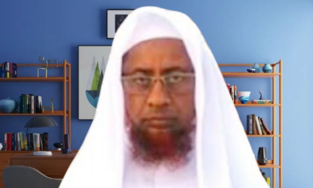নোয়াখালীর বেগমগঞ্জে ট্রাকচাপায় মাদরাসা মুহতামিম নিহত, স্ত্রী ও দুই সন্তান আহত