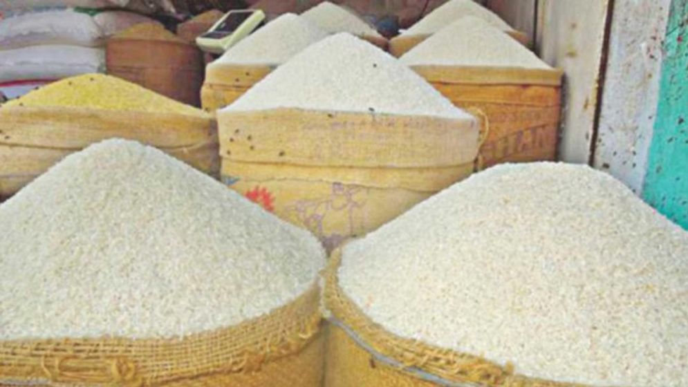 চালের বাজারে অস্থিরতা অব্যাহত, মোটা চালও কেজিতে ৫৫ টাকা