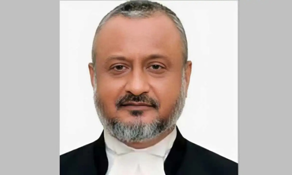 সুপ্রিম কোর্টের আপিল বিভাগের বিচারপতি এ কে এম আসাদুজ্জামান অবসরে