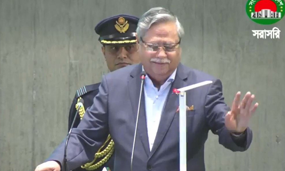 রাষ্ট্রপতির ভাষণের সময় সংসদে বিরোধীদের বিক্ষোভ, ওয়াকআউট
