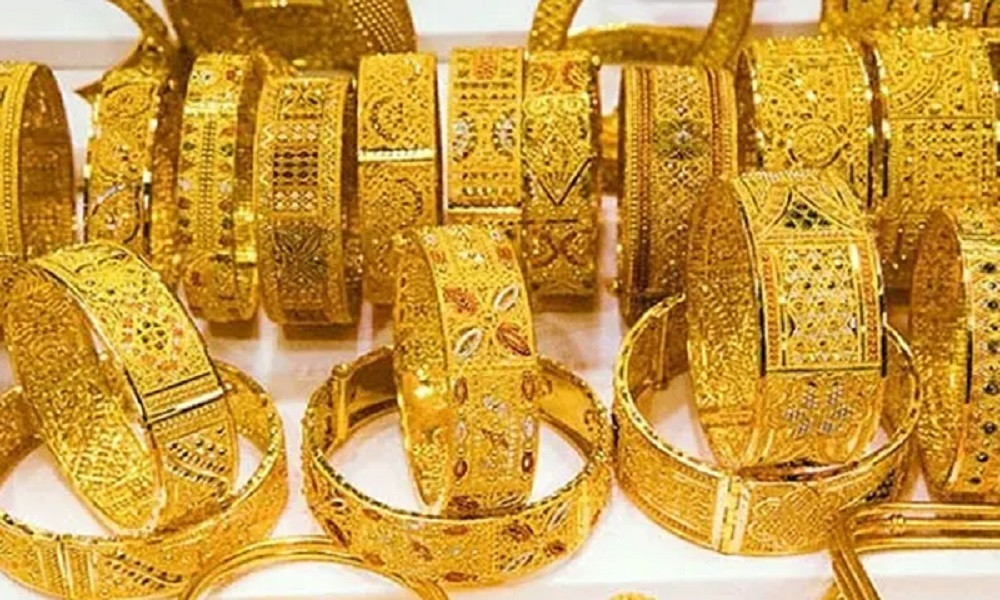 ভরিতে ২,১৫৮ টাকা কমল সোনার দাম