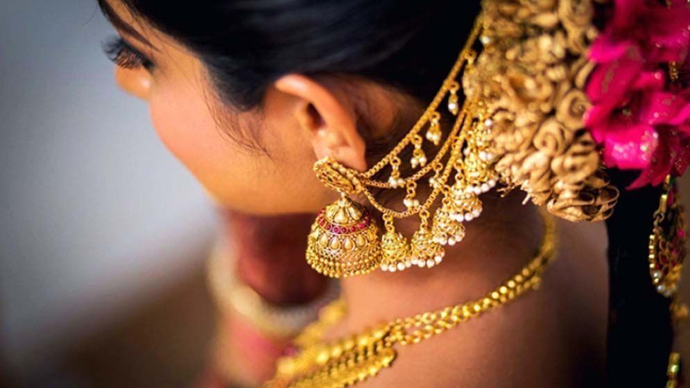 দুই দফা বৃদ্ধির পর স্বর্ণের দামে বড় পতন, ভরিতে কমল ৪,৪৩২ টাকা