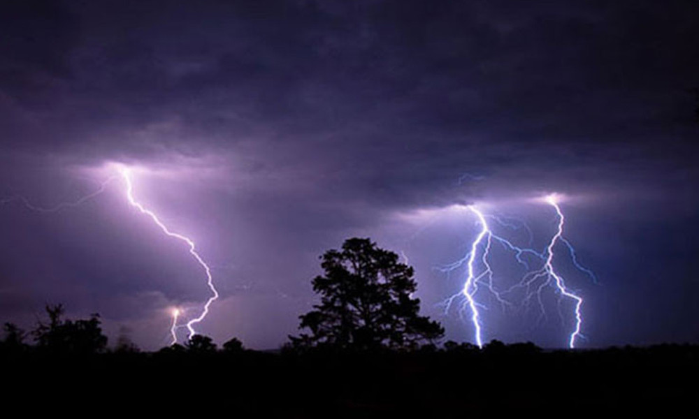 পাঁচ জেলায় বজ্রাঘাতে ১১ জনের মৃত্যু