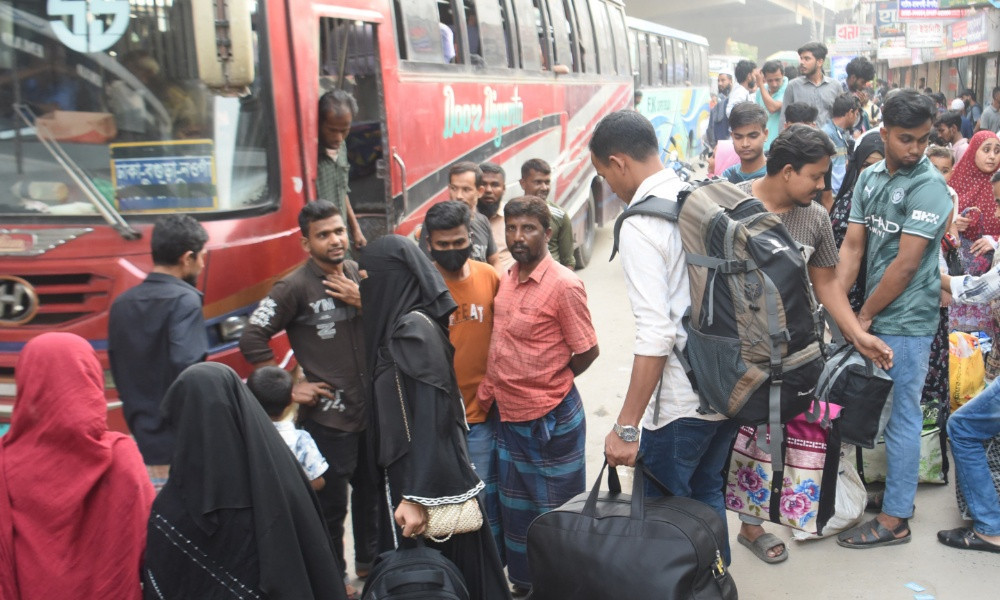 জ্বালানি তেলের দাম বাড়ায় বাসভাড়া বৃদ্ধি, প্রতি কিলোমিটারে ১১ পয়সা বাড়ল