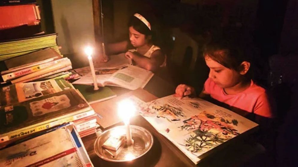 কবে কমবে লোডশেডিং? বিদ্যুৎ ফেরায় স্বস্তির আশা সরকারের