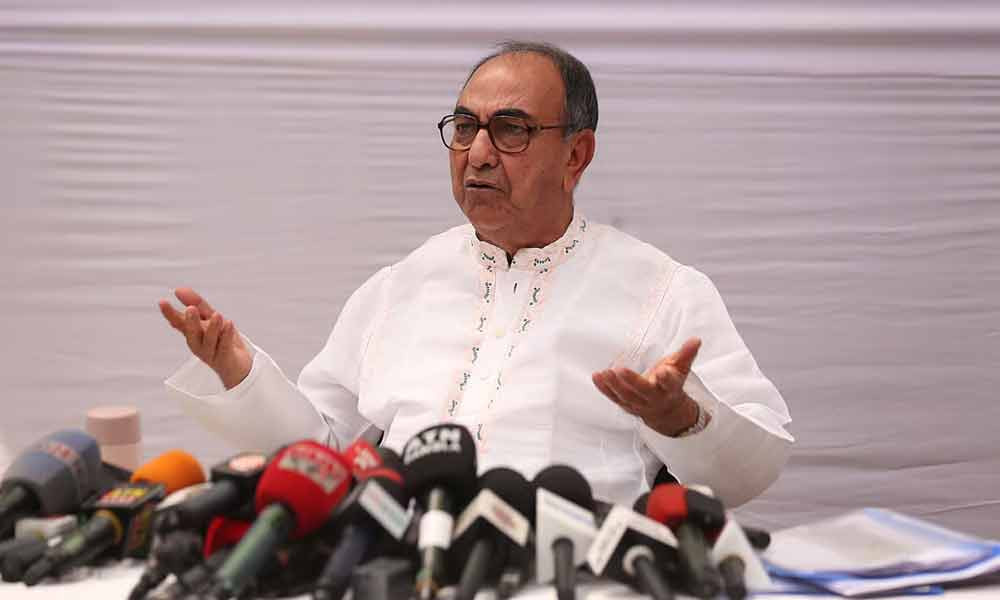 নারীদের ঘরে বসালে দেশের অর্ধেকের বেশি জনগোষ্ঠী অপ্রয়োজ্য: মির্জা আব্বাস