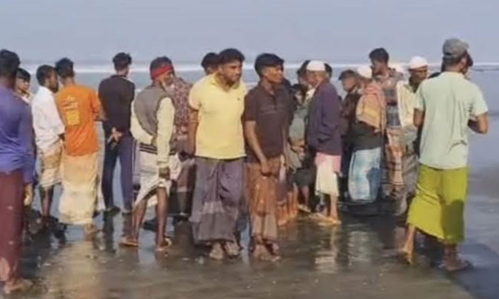 কক্সবাজার সৈকতে তরুণ-তরুণীর মরদেহ উদ্ধার, এলাকায় চাঞ্চল্য