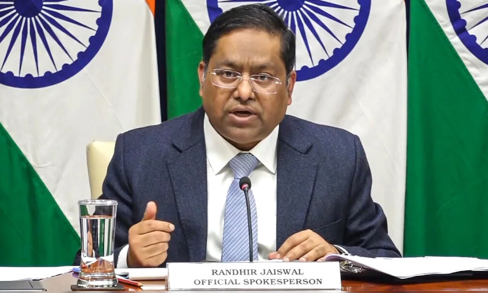 হরমুজ প্রণালিতে দুই জাহাজে হামলার অভিযোগ, নিহত এক ভারতীয় নাবিক