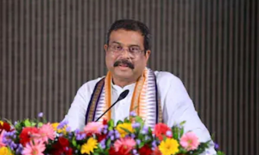 নিট বিতর্কে শিক্ষামন্ত্রীর পদ ছাড়ার কারণ জানালেন ধর্মেন্দ্র প্রধান