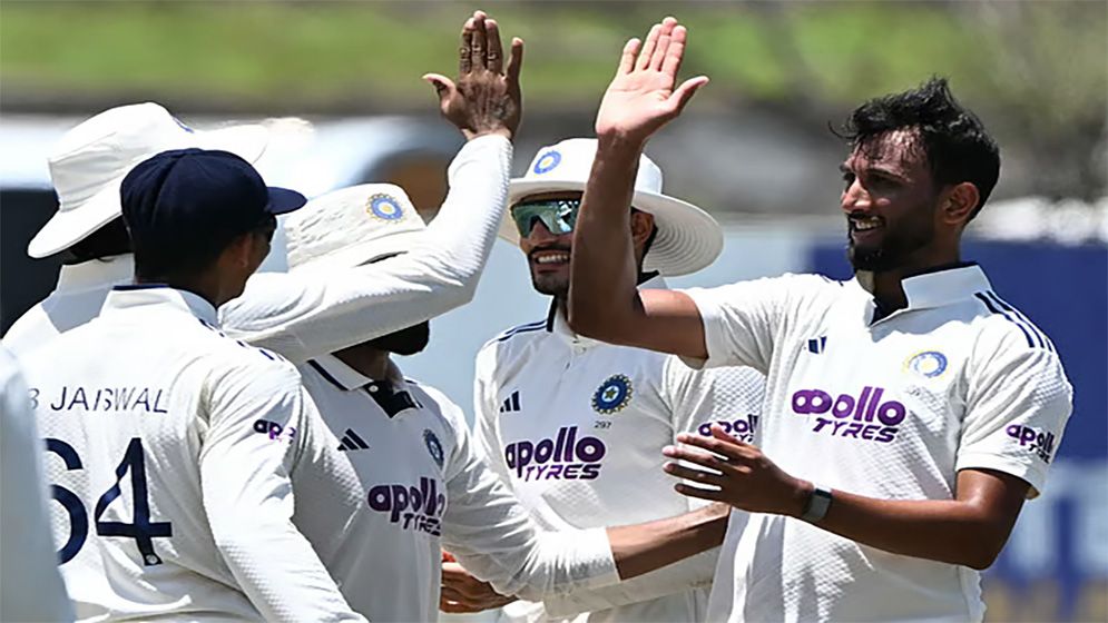 বৃষ্টির শঙ্কা উড়িয়ে গলে ভারতের দাপুটে জয়, সিরিজে ১-০ ব্যবধানে এগিয়ে