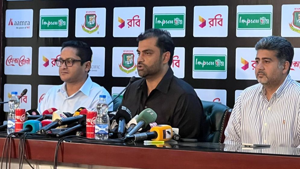 বিপিএল বাতিল নয়, পিছিয়ে ‘নিট অ্যান্ড ক্লিন’ টুর্নামেন্টের পরিকল্পনা
