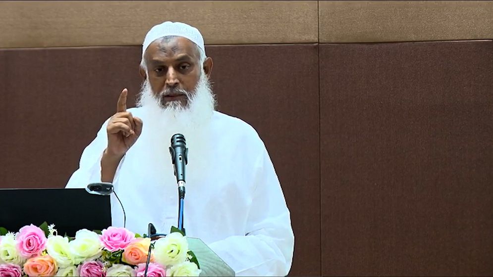 হজ ব্যবস্থাপনা সুষ্ঠু করতে সৌদি সরকারের সঙ্গে নিয়মিত যোগাযোগ: ধর্মমন্ত্রী