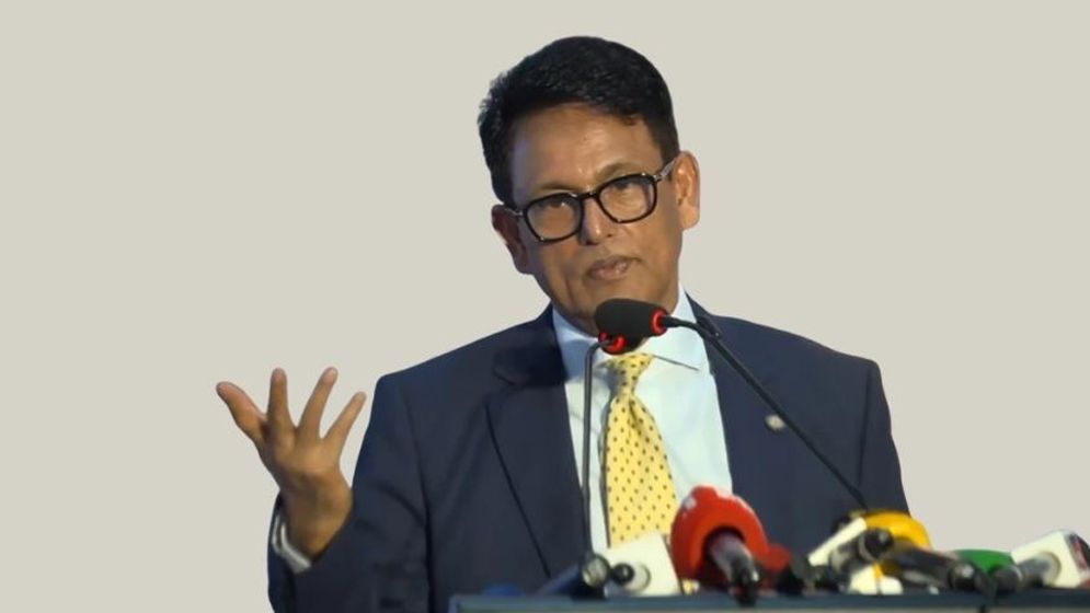 বিদেশে উচ্চশিক্ষা শেষে দেশে ফিরতে শিক্ষার্থীদের আহ্বান শিক্ষামন্ত্রীর