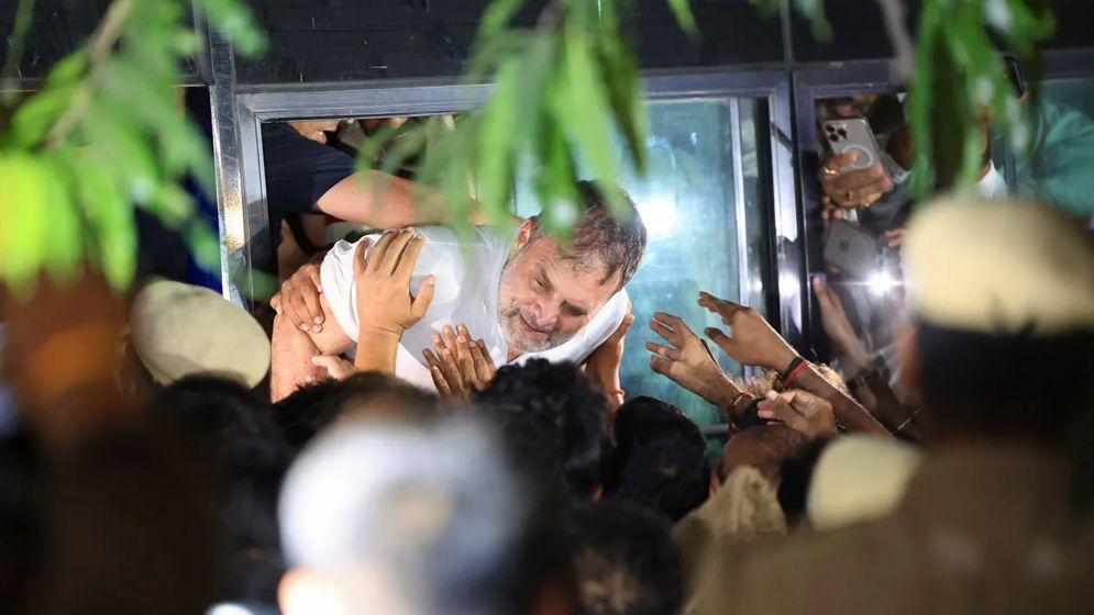 ভোটার তালিকা নিয়ে বিক্ষোভ: রাহুল-প্রিয়াঙ্কা গান্ধী আটক