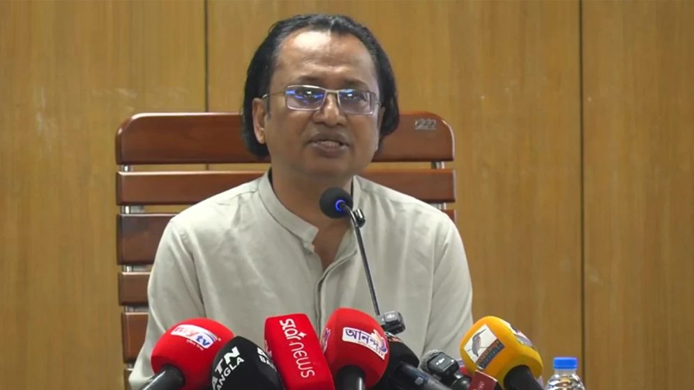নিউইয়র্ক বিমানবন্দরে ড. ইউনূসকে হেনস্তা, ব্যবস্থা নেবে সরকার