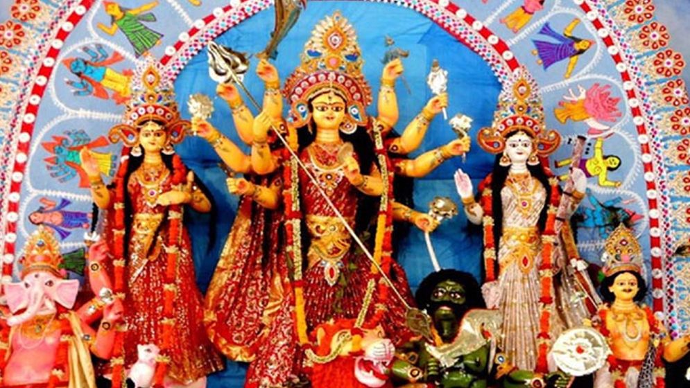আজ মহাসপ্তমী, তিথি থাকায় আগামীকালও হবে সপ্তমীর পূজা